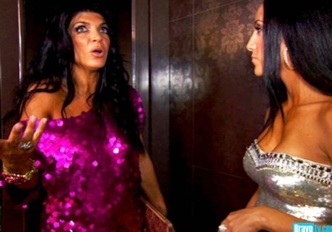 Teresa pleads innocence to Melissa