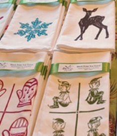 Silkscreened handtowels by Artgoodies