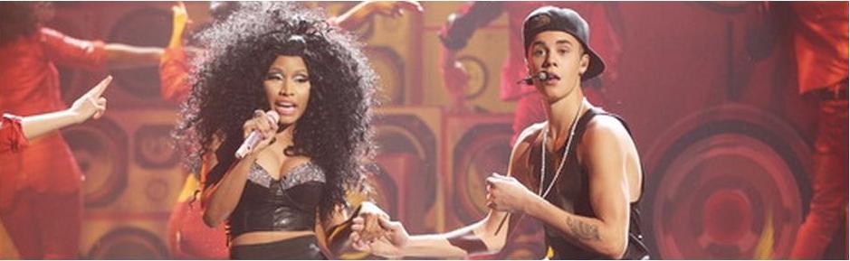 Nicki Minaj and Bieber at AMAs 2012